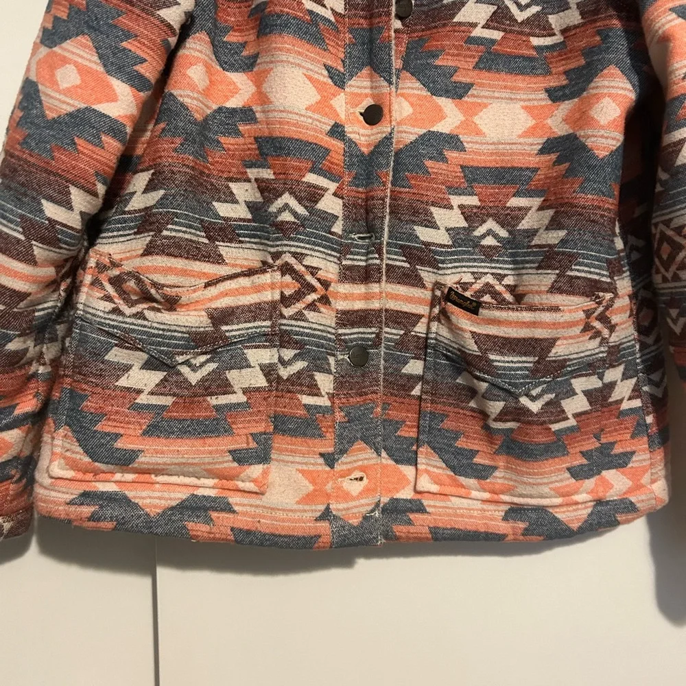 Women's Aztec Pattern Jacket - Multicolor - Picture 5 of 6